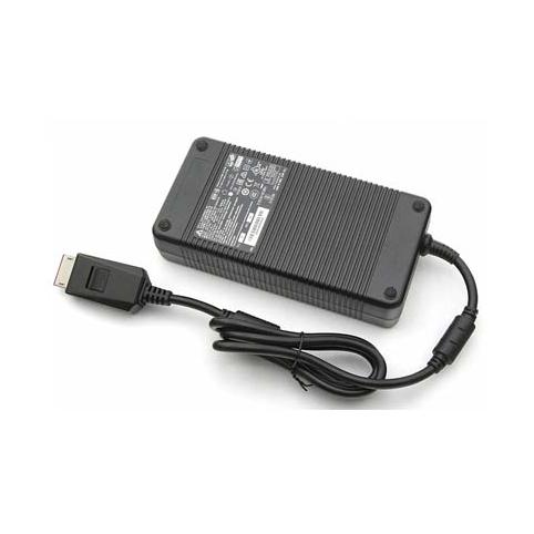 Chargeur ordinateur portable alienware rog strix gl702vi wb74